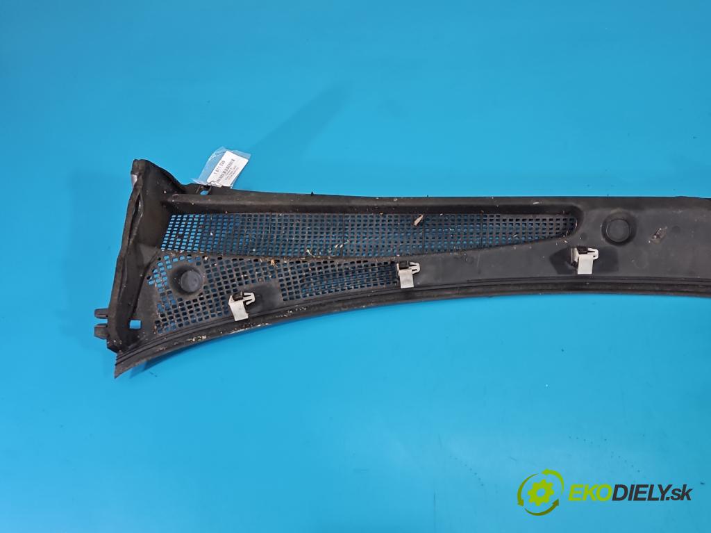 Renault Kangoo II 2008- 1.5 dci 68 HP manual 50 kW 1461 cm3 4- torpédo 8200439131 (Torpédo (plast pod čelným sklom))