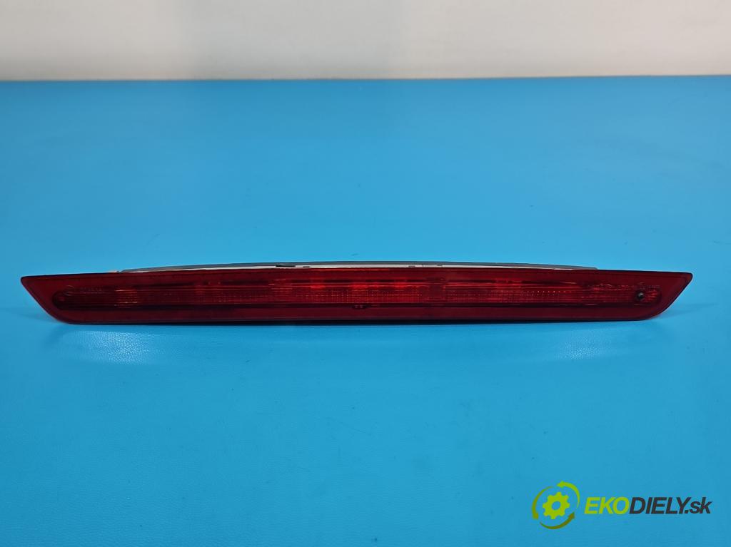 Bmw X3 F25 2010-2017 2.0d 184hp automatic 135 kW 1995 cm3 5- světlo: stop: 89093116