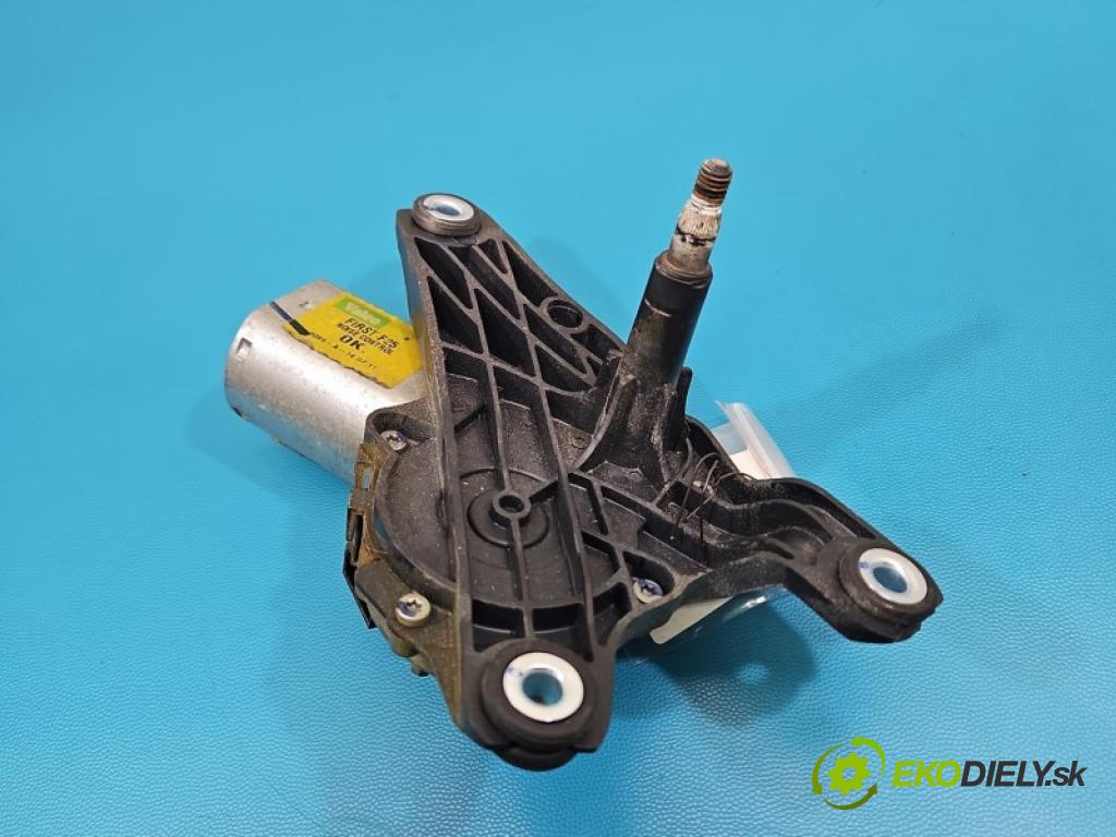 Bmw X3 F25 2010-2017 2.0d 184hp automatic 135 kW 1995 cm3 5- motor stieračov zadné 7237062