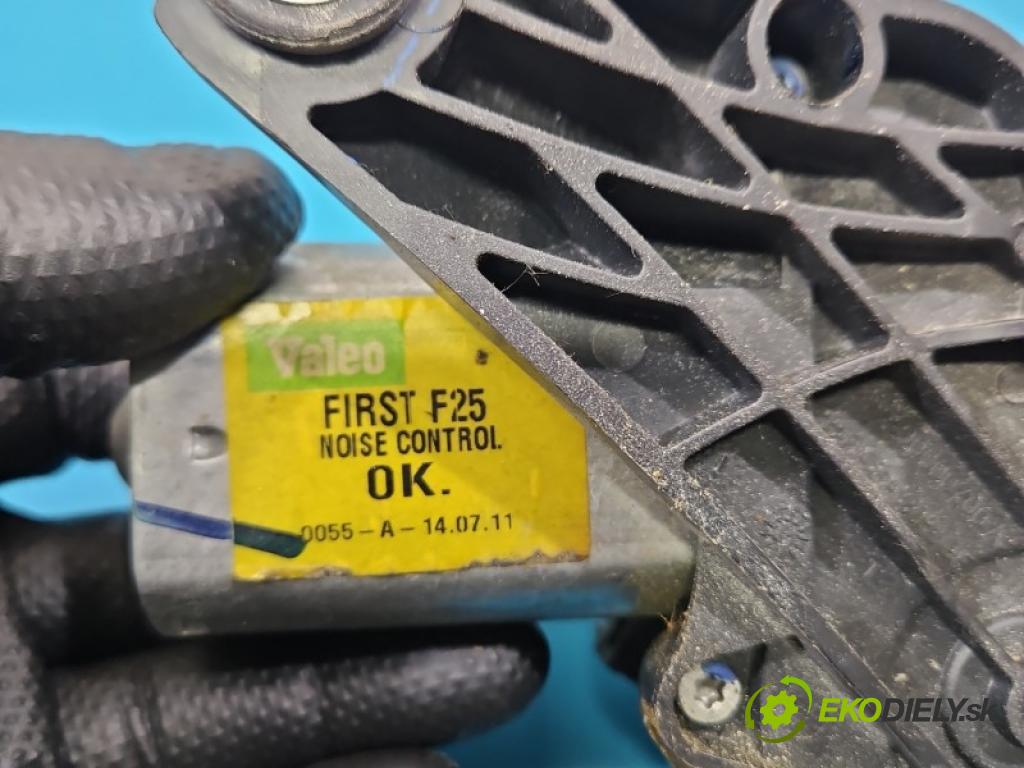 Bmw X3 F25 2010-2017 2.0d 184hp automatic 135 kW 1995 cm3 5- motor stieračov zadné 7237062