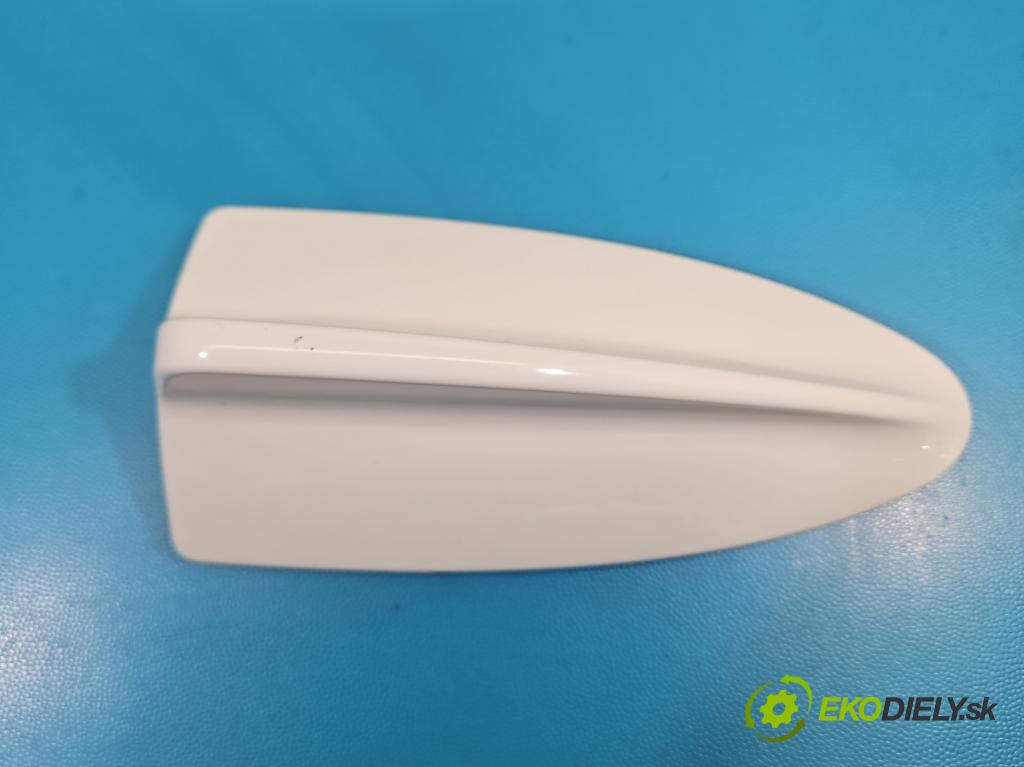 Bmw X3 F25 2010-2017 2.0d 184 hp automatic 135 kW 1995 cm3 5- Antena 6940418