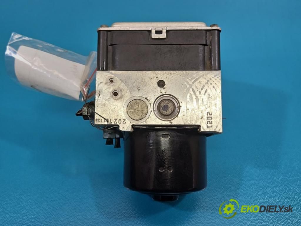 Bmw X3 F25 2010-2017 2.0d 184hp automatic 135 kW 1995 cm3 5- čerpadlo abs 6851087 (Pumpa ABS)