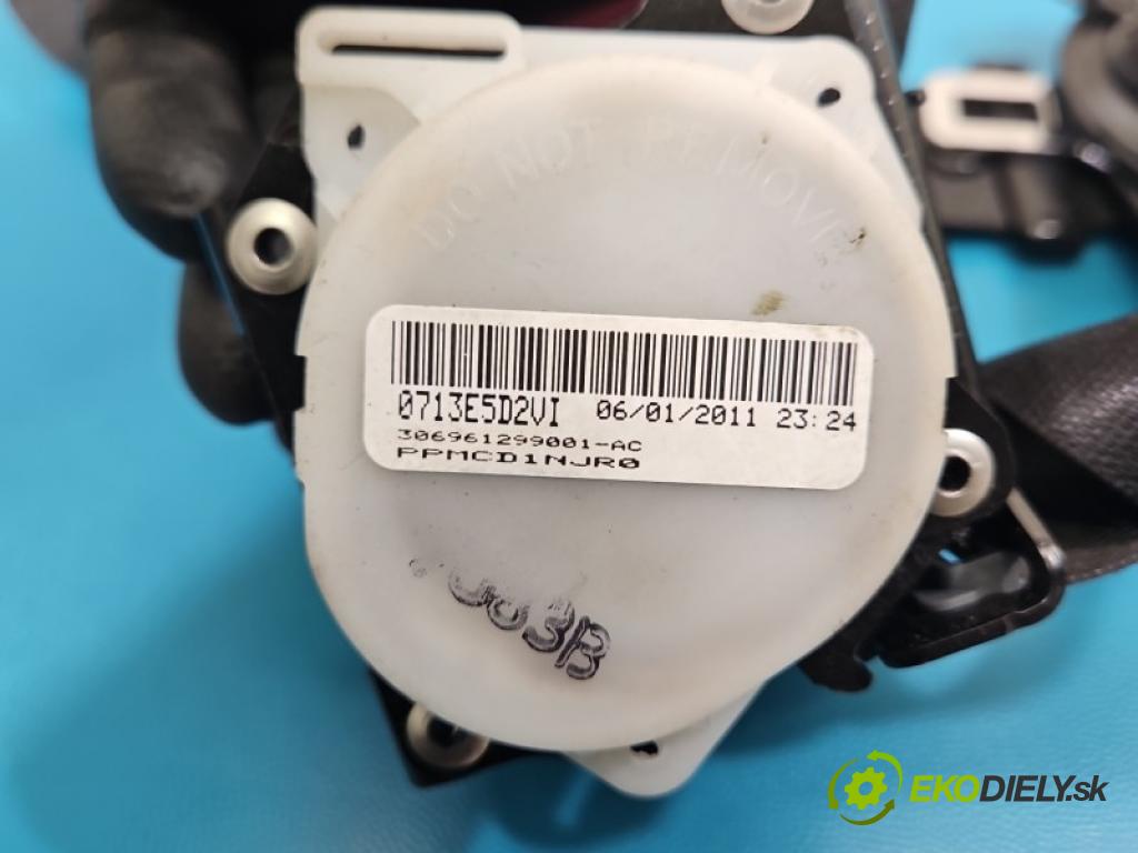 Bmw X3 F25 2010-2017 2.0d 184 hp automatic 135 kW 1995 cm3 5- stěna bezpečnost přední levý 7258431
