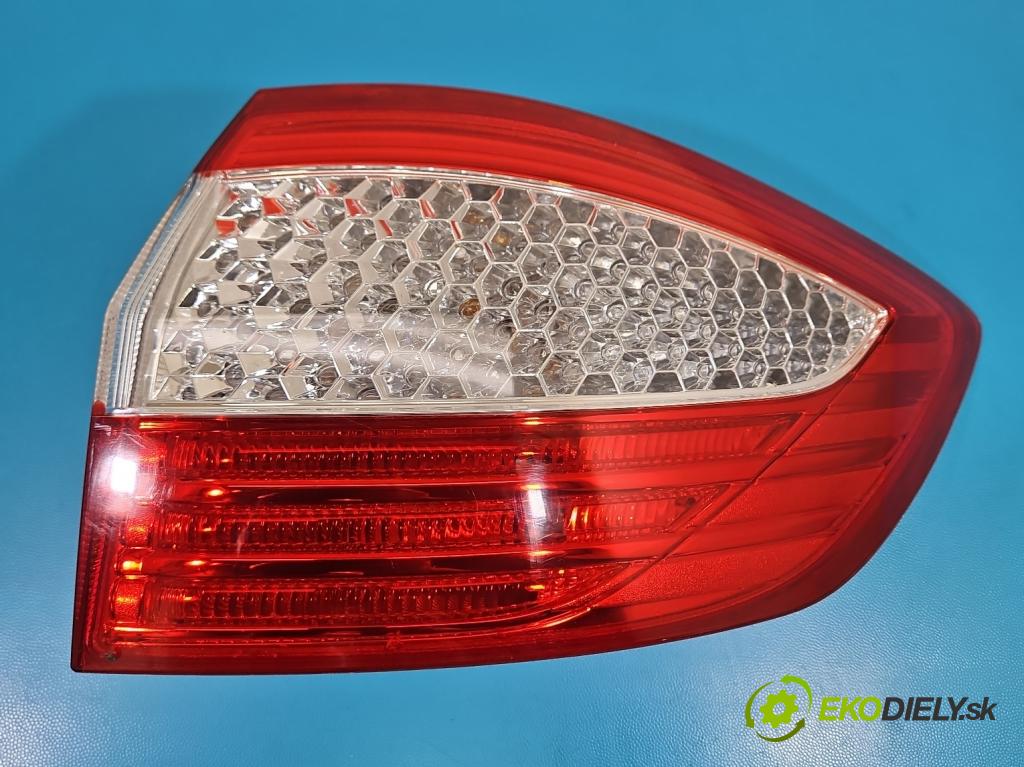 Ford Mondeo Mk4 2007-2014 1.8 tdci 101 HP manual 74 kW 1799 cm3 5- svetlo / reflektor zadné pravé blatník 7S71-13404-3
