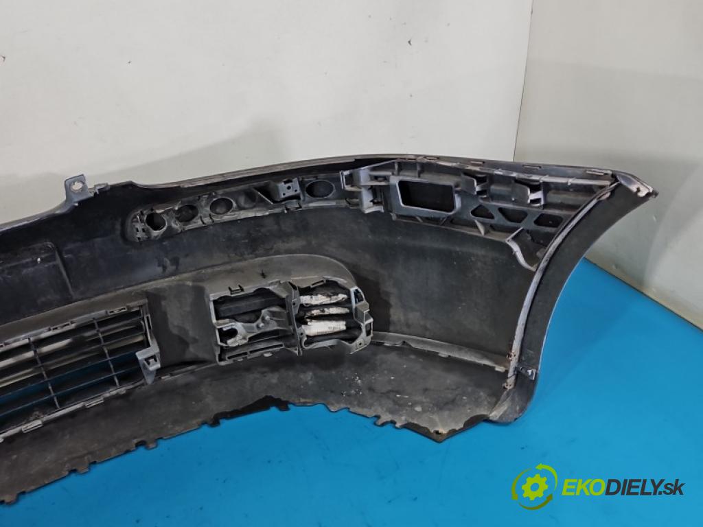 Vw Golf V 2003-2009 1.6 SR BGU 102 HP manual 75 kW 1595 cm3 5- nárazník predné 1K0807217 (Kľučka dverí ostatné)