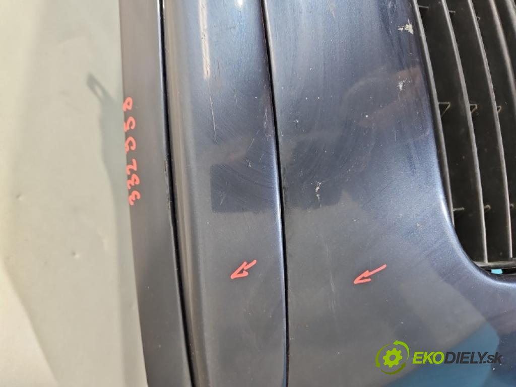 Vw Golf V 2003-2009 1.6 SR BGU 102 HP manual 75 kW 1595 cm3 5- nárazník predné 1K0807217 (Kľučka dverí ostatné)