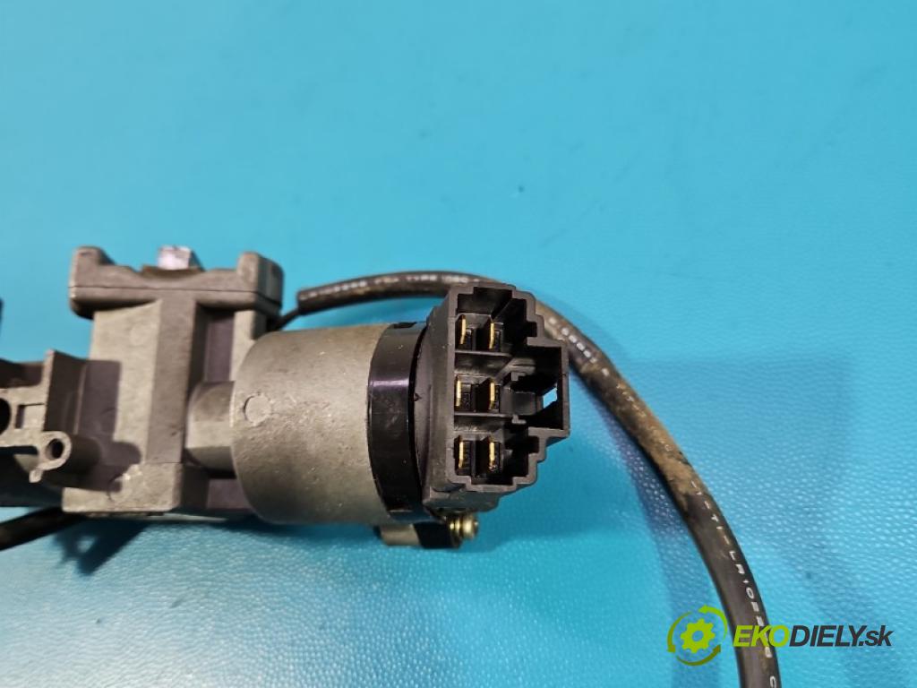 Daewoo Lanos 1.5 16v 99 hp manual 73 kW 1498 cm3 4- řídící jednotka motoru 16246137