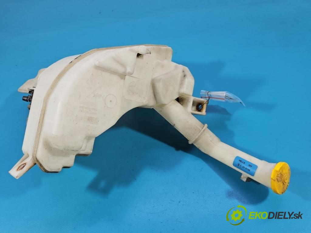 Mazda 5  2005-2010 2.0 16V 145 hp manual 107 kW 1999 cm3 5- nádržka tekutina: ostřikovačů 860142-728