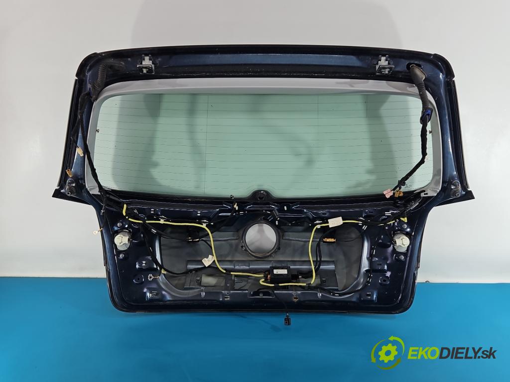 Vw Golf V 2003-2009 1.6 SR BGU 102 HP manual 75 kW 1595 cm3 5- zadna kufor  (Kapota zadná (kufor))