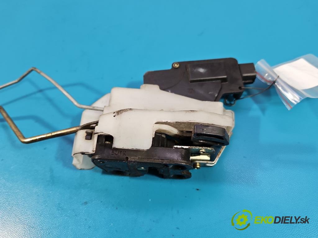 Kia Picanto I 2003-2011 1.1b 65 HP manual 48 kW 1086 cm3 5- zámok predné pravý