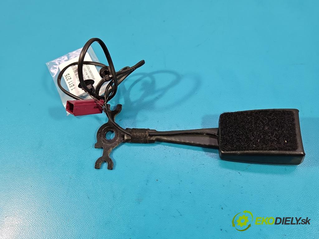 Ford Mondeo Mk4 2007-2014 1.8 tdci 101 hp manual 74 kW 1799 cm3 5- stěna bezpečnost přední pravý 7G9N-61209-AC