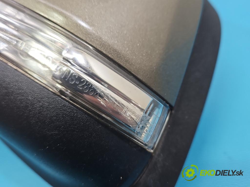 Mercedes B W245 2005-2011 2.0 16v 116 HP manual 85 kW 2034 cm3 5- zrkadlo ľavé  (Kľučka dverí ostatné)