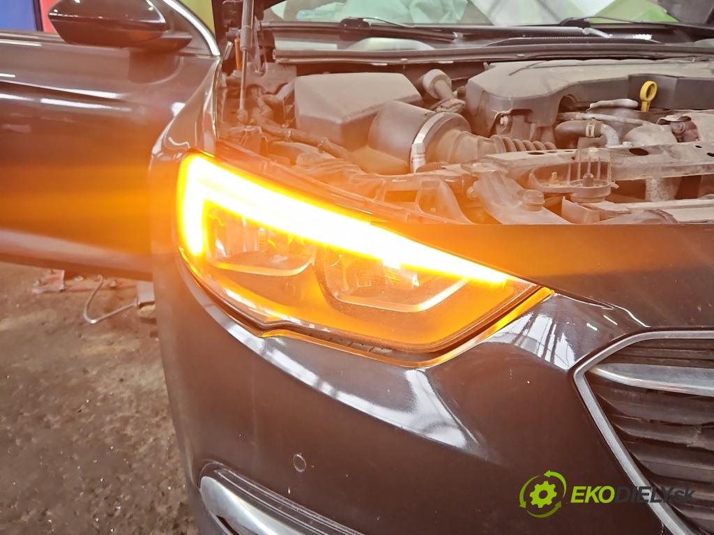 Opel Insignia B 2017-2022 2.0 CDTI 170 HP manual 125 kW 1956 cm3 5- Reflektor: pravý 39122967 (Svetlo predné pravé)