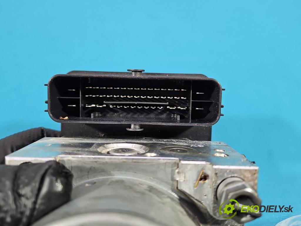 Vw Golf VII 2012-2020 1.4 TSI 140 hp manual 103 kW 1395 cm3 5- čerpadlo abs 5Q0907379AA (Pumpa ABS)