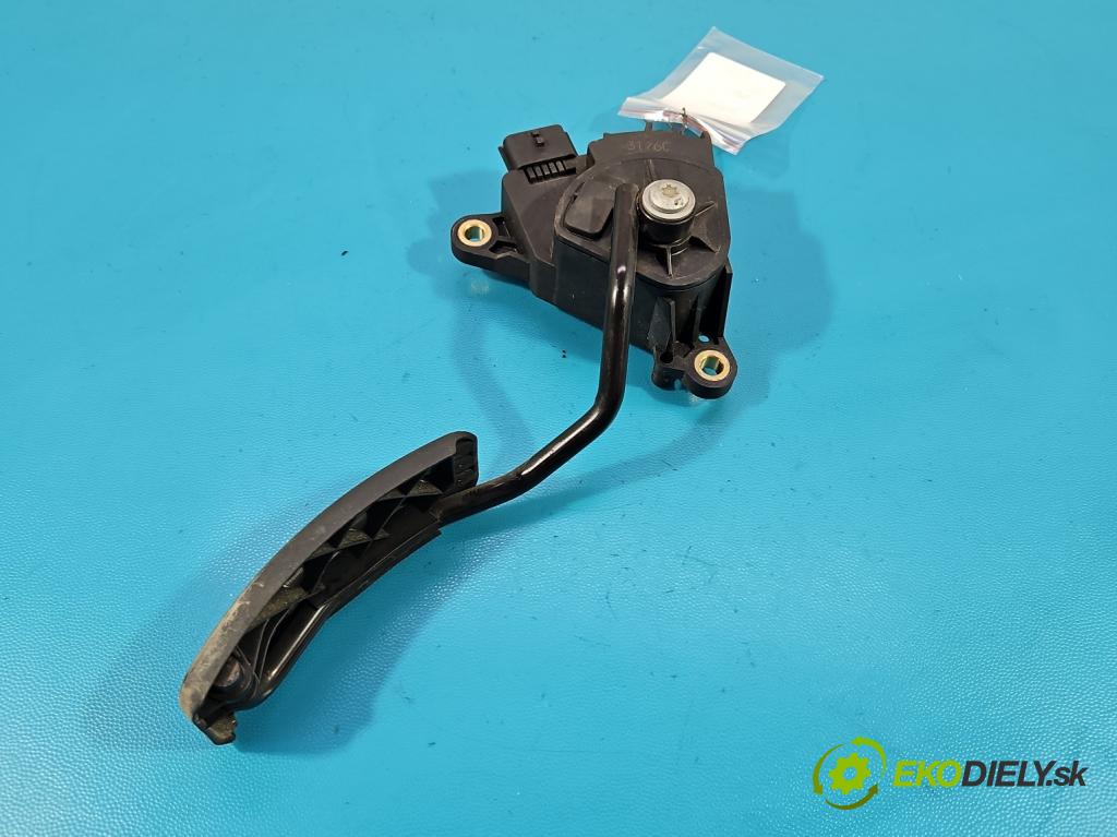 Renault Megane II 2003-2008 2.0 dci 150 hp manual 110 kW 1995 cm3 5- pedal plyn: potenciometr: 8200153270