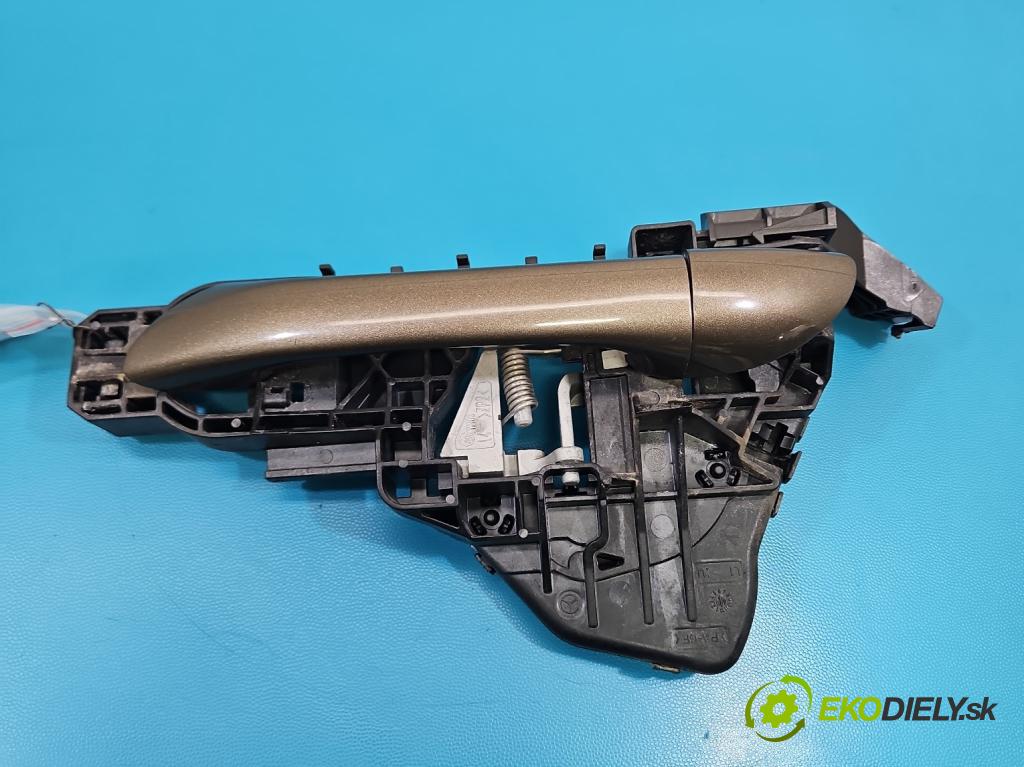 Mercedes B W245 2005-2011 2.0 16v 116 hp manual 85 kW 2034 cm3 5- klika zadní levé A1697600334 (Klika dveří ostatní)