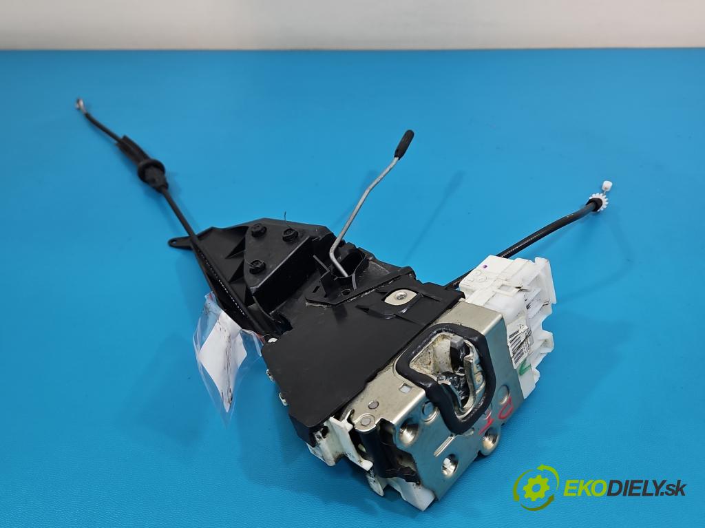 Mercedes B W245 2005-2011 2.0 16v 116 HP manual 85 kW 2034 cm3 5- zámok zadné pravý 1697302235