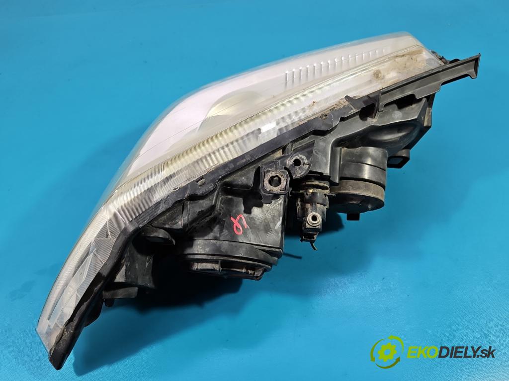 Renault Megane II 2003-2008 2.0 dci 150 HP manual 110 kW 1995 cm3 5- Reflektor: ľavý 8200412741C (Kľučka dverí ostatné)
