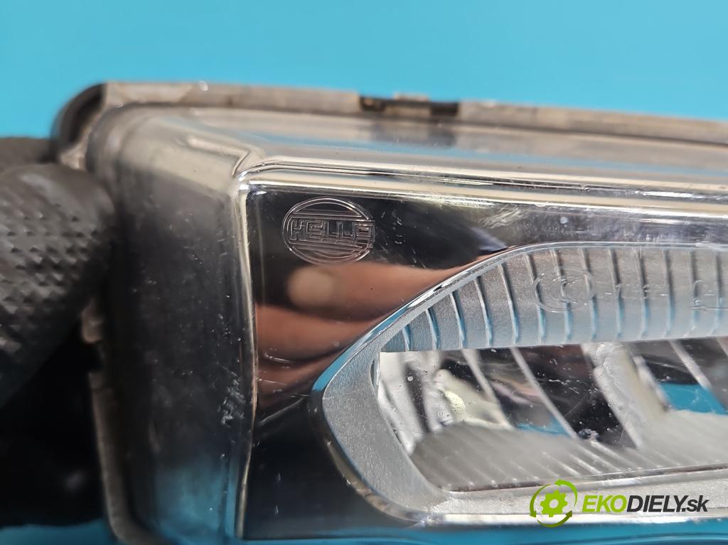 Bmw X3 G01 2017-2024 2.0d 190 hp automatic 140 kW 1995 cm3 5- Halogen pravý 7412528 (Klika dveří ostatní)