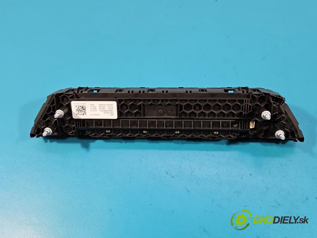 Bmw X3 G01 2017-2024 2.0d 190 hp automatic 140 kW 1995 cm3 5- palubní deska panel topení 7951985-01
