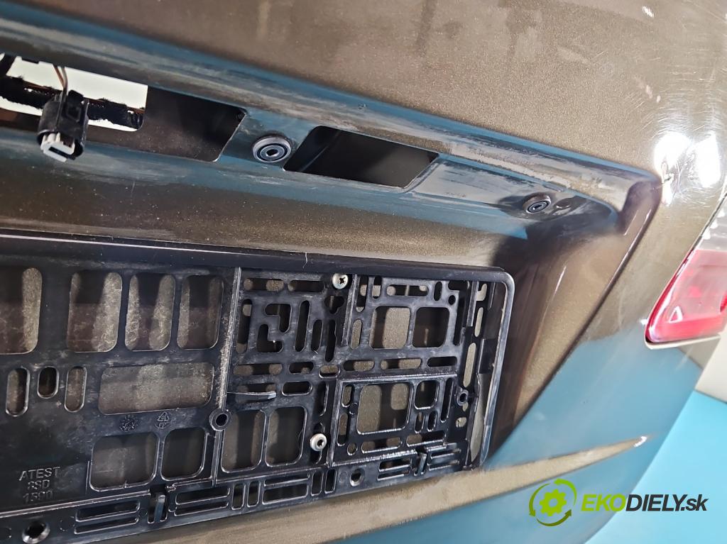 Mercedes B W245 2005-2011 2.0 16v 116 HP manual 85 kW 2034 cm3 5- zadna kufor  (Kapota zadná (kufor))