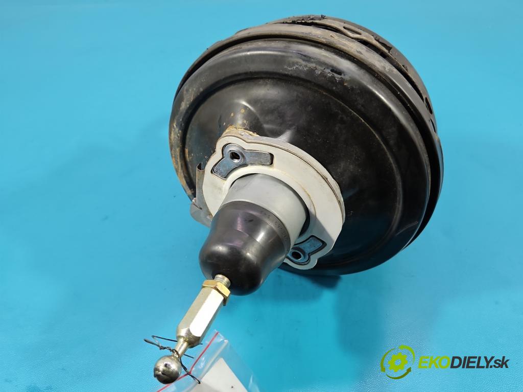 Audi A4 B6 2000-2004 2.0 20V 131 hp manual 96 kW 1984 cm3 4- servo posilovač 8E0612105J