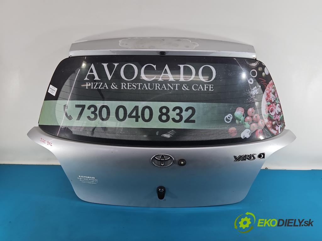 Toyota Yaris I 1999-2005 1.3 vvti 86 hp manual 63 kW 1299 cm3 3- zadní kufrové dveře  (Zadní kapota (kufr))