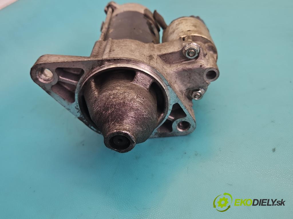 Toyota Yaris I 1999-2005 1.3 vvti 86 hp manual 63 kW 1299 cm3 3- startér:  (Startér)