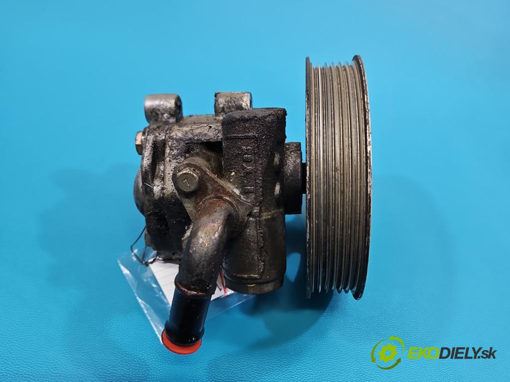 Audi A4 B6 2000-2004 2.0 20V 131 HP manual 96 kW 1984 cm3 4- čerpadlo posilovač  (Servočerpadlo)