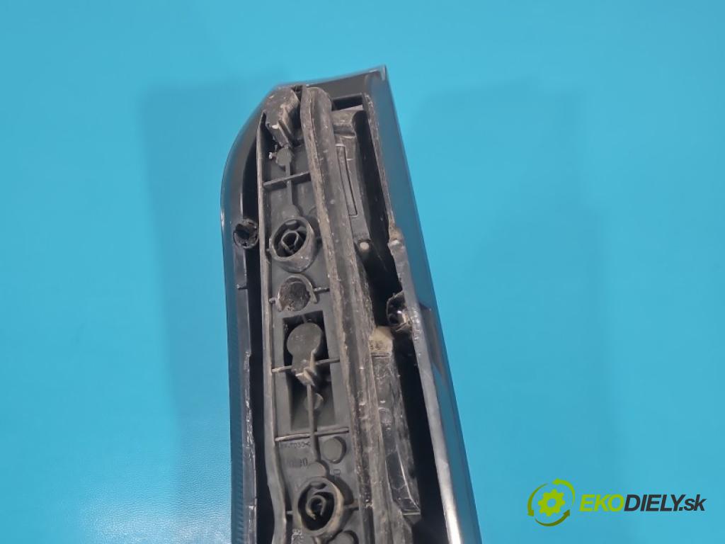 Opel Meriva A 2002-2010 1.7 cdti 101 hp manual 74 kW 1686 cm3 5- světlo zadní pravé blatník: 13130028