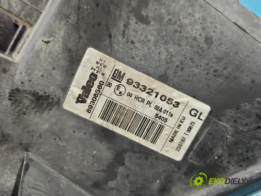 Opel Meriva A 2002-2010 1.7 cdti 101 hp manual 74 kW 1686 cm3 5- světlo pravý 93321053 (Pravé přední světlo)