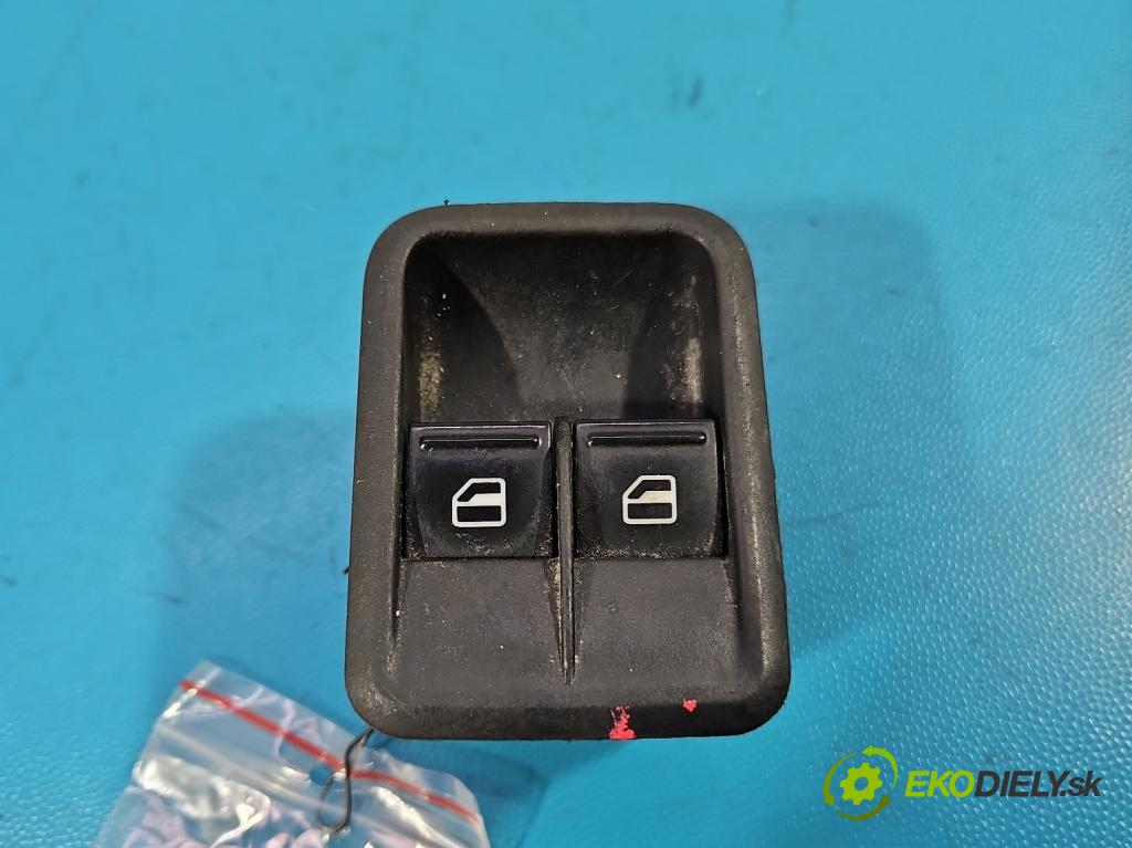 Skoda Fabia II 2007-2014 1.4 16V 86 HP manual 63 kW 1390 cm3 5- prepínač okien spätných zrkadiel 5J0867171A
