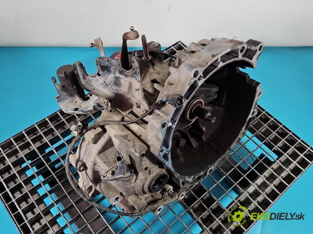 Mazda 5  2005-2010 2.0 16V 145 HP manual 107 kW 1999 cm3 5- prevodovka stupeň,rýchlosť manual 