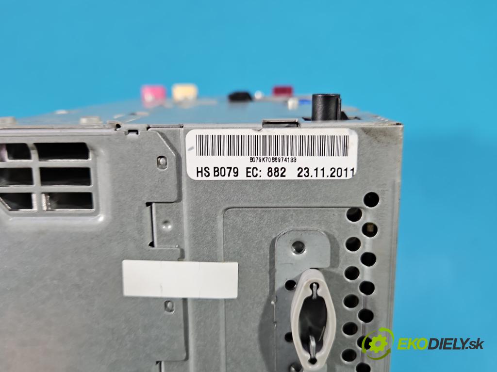 Bmw 1 F20 2011-2019 2.0d 184 hp manual 135 kW 1995 cm3 5- Radio továrna: 9277893