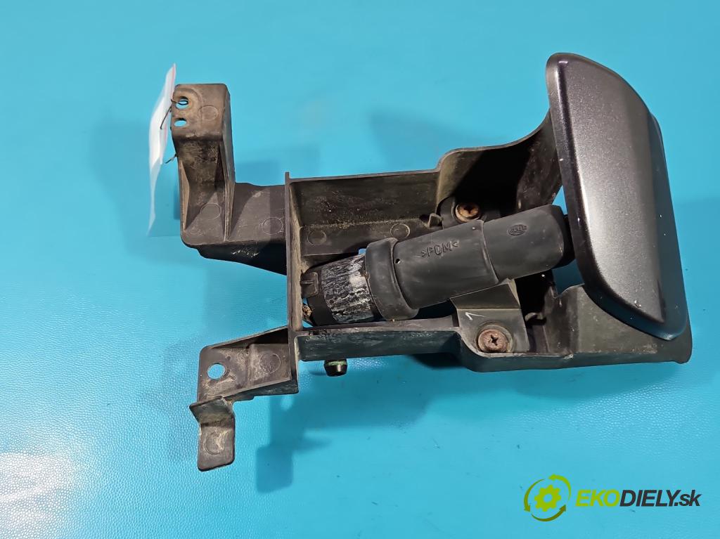 Mazda 5  2005-2010 2.0 16V 145 HP manual 107 kW 1999 cm3 5- ostrekovač reflektor: ľavý CC29-51077 (Motorček ostrekovačov)