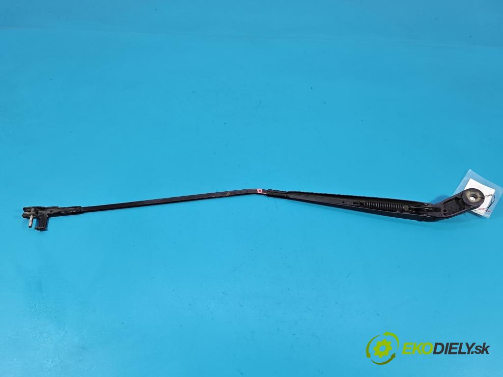 Vw Polo IV 9N 2001-2009 1.4 tdi 75 hp manual 55 kW 1422 cm3 3- rameno stěrače přední komplet 6Q1955409B