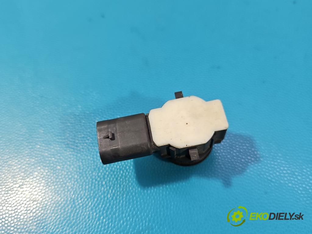 Bmw 1 F20 2011-2019 2.0d 184 hp manual 135 kW 1995 cm3 5- snímač parkování 0263013511