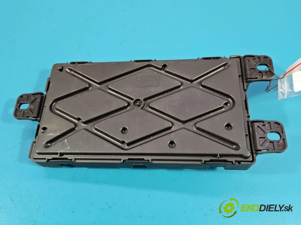 Bmw 1 F20 2011-2019 2.0d 184hp manual 135 kW 1995 cm3 5- riadiaca jednotka ostatné 6135-9279822-01