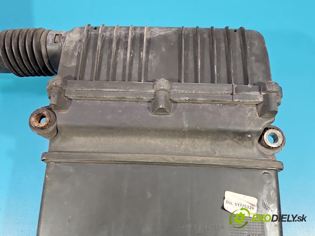 Fiat Linea 1.4 8v 77 HP manual 57 kW 1368 cm3 4- obal filtra vzduchu 51773400 (Obal vzduchového filtra)