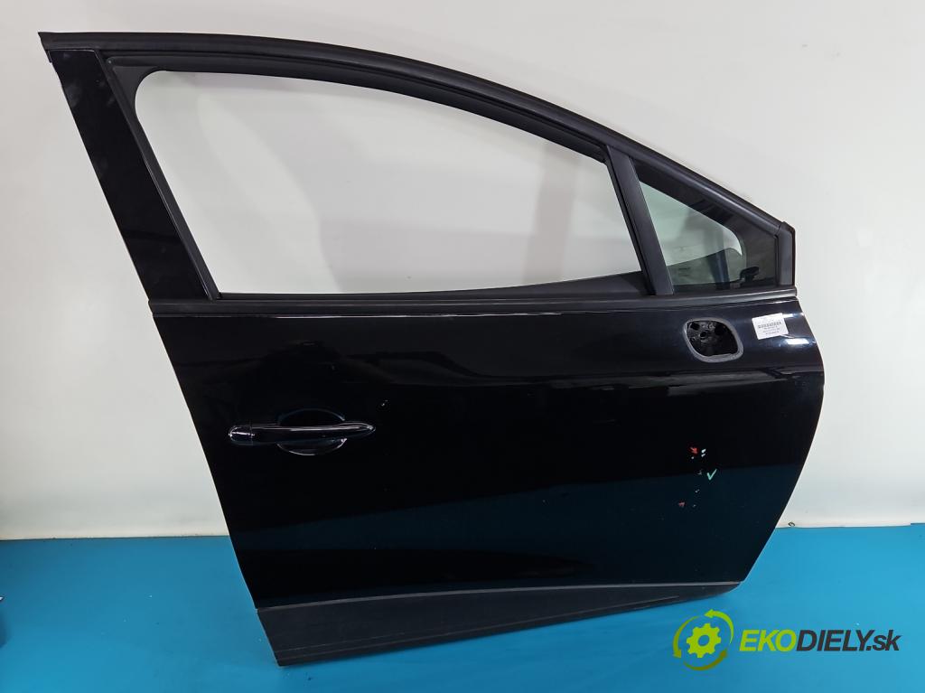Renault Clio IV 2012-2020 1.5 dci 90 HP manual 66 kW 1461 cm3 5- dvere predné pravé  (Kľučka dverí ostatné)