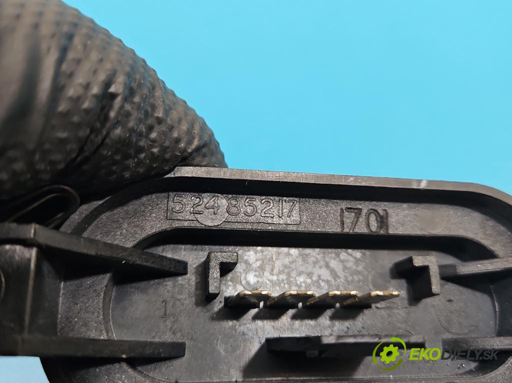 Renault Laguna II 2001-2007 1.6 16V 107 HP manual 79 kW 1598 cm3 5- rezistor 52485217