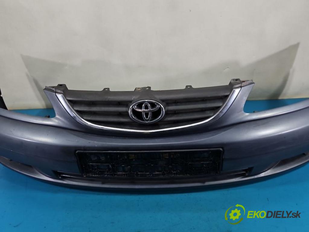 Toyota Avensis I T22 1997-2003 1.8 VVTI 129 hp manual 95 kW 1794 cm3 5- nárazník přední  (Klika dveří ostatní)