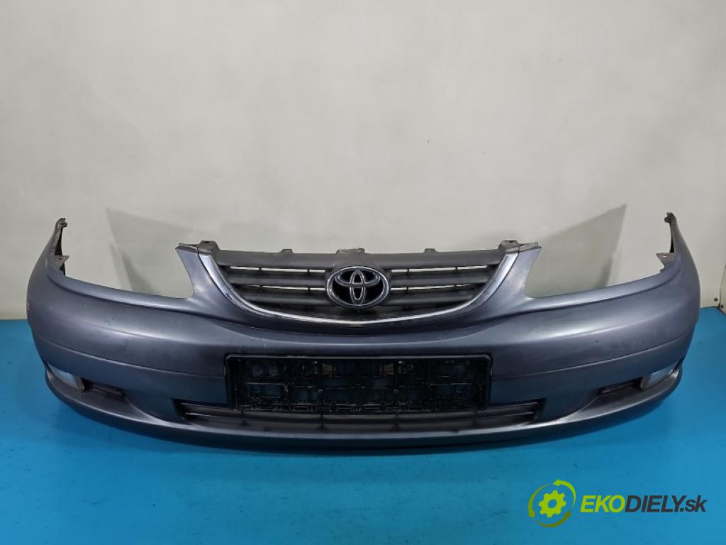 Toyota Avensis I T22 1997-2003 1.8 VVTI 129 hp manual 95 kW 1794 cm3 5- nárazník přední  (Klika dveří ostatní)