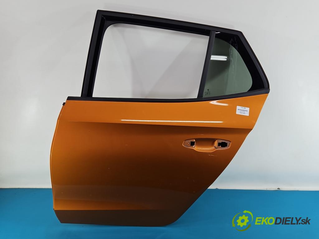 Skoda Fabia IV 2021- 1.0 tsi 110 HP manual 81 kW 999 cm3 5- dvere zadné ľavé  (Kľučka dverí ostatné)