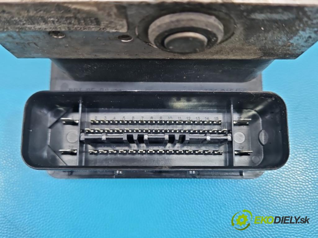 Vw Touran I 2003-2015 1.6 fsi 116 HP manual 85 kW 1598 cm3 5- čerpadlo abs 1K0907379D (Pumpa ABS)