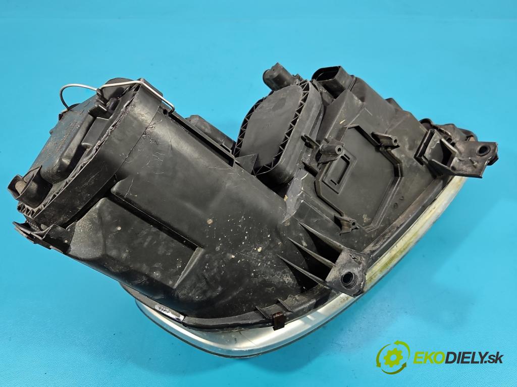 Vw Touran I 2003-2015 1.6 fsi 116 HP manual 85 kW 1598 cm3 5- Reflektor: ľavý 1T0941005D (Kľučka dverí ostatné)