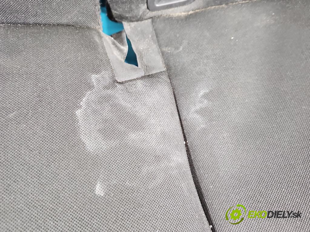 Renault Clio IV 2012-2020 1.5 dci 90 hp manual 66 kW 1461 cm3 5- Pohovka: zadní  (Sedadlo)