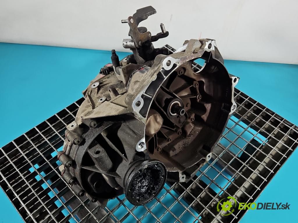 Vw Touran I 2003-2015 1.6 fsi 116 hp manual 85 kW 1598 cm3 5- převodovka stupňová manual GQG
