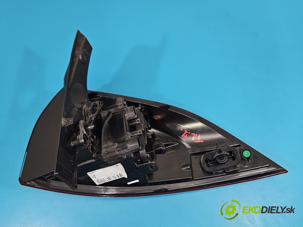Renault Clio IV 2012-2020 1.5 dci 90 HP manual 66 kW 1461 cm3 5- svetlo / reflektor zadné ľavé blatník 20540748