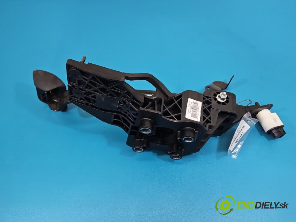 Peugeot 5008 II 2017-2024 1.5 hdi 131 HP automatic 96 kW 1499 cm3 5- pedále ostatné 9837001680